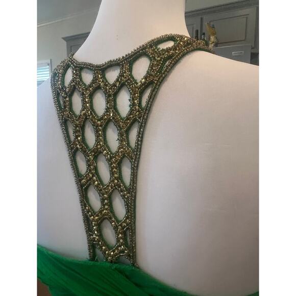 SCALA 100% SILK TOP SEQUINED BEADED NECK FLOOR LENGTH GREEN GOWN WOMENS SIZE 5 - Picture 12 of 15